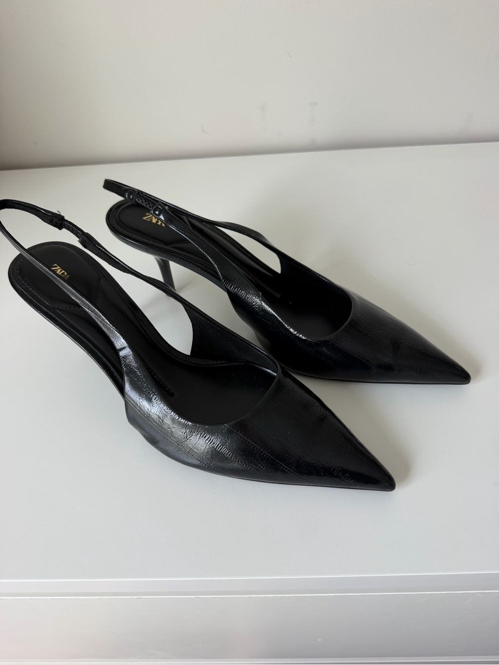 Zara Black Pointed Slingback Pumps
